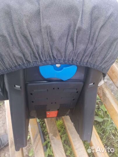 Шезлонг для новорожденных бу