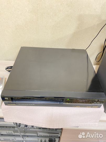 Видеомагнитофон panasonic