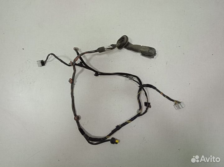 Проводка двери передней Hyundai Solaris