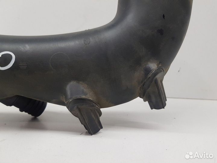 Патрубок воздушный двигателя (Infiniti Q50)