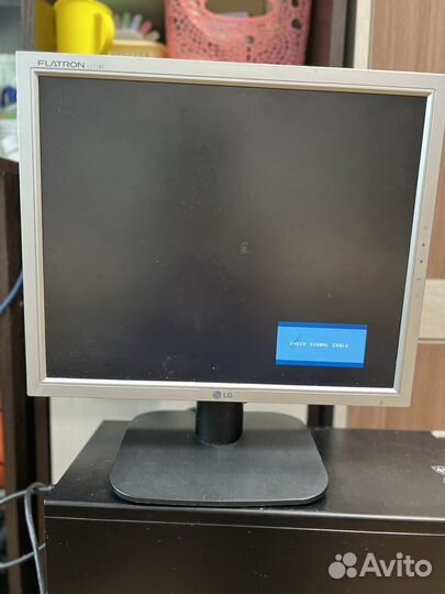 Монитор для компьютера LG Flatron L17