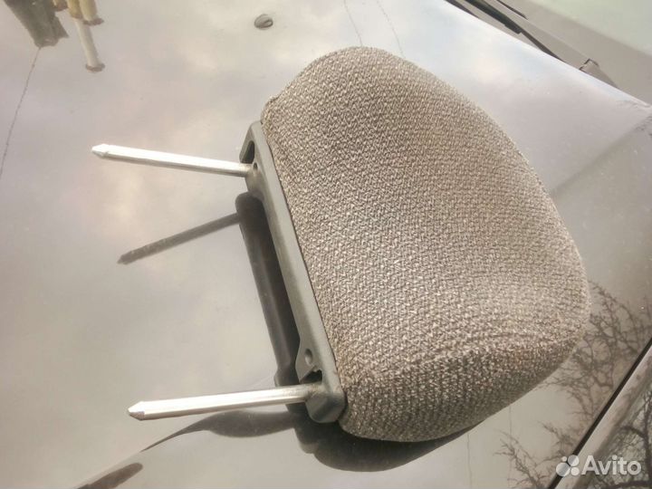 Подголовник