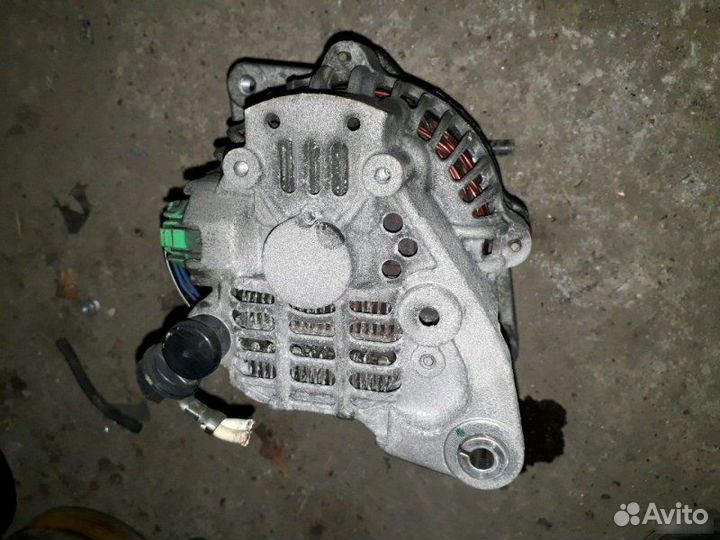 Генератор Subaru Forester EJ15