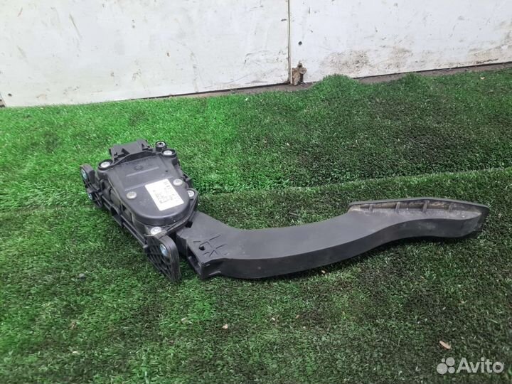 Педаль газа Lifan X60