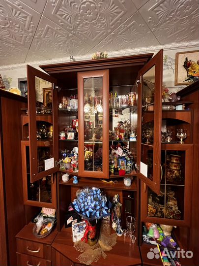 Стенка в зал/гостинную