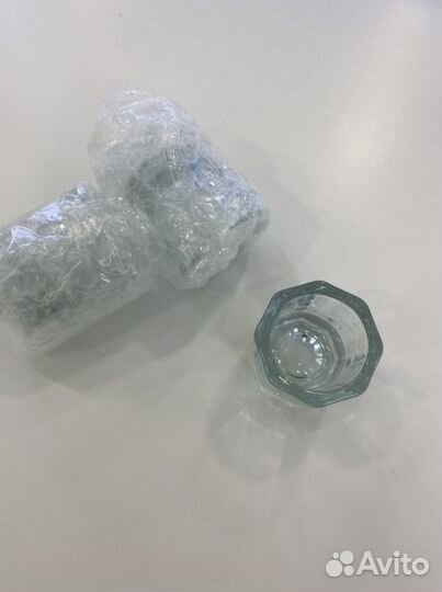 Стаканчик для бровиста