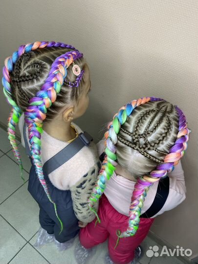 Косы с канекалоном