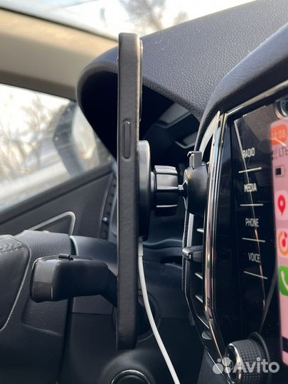 Крепление подставка в авто Apple MagSafe оригинал