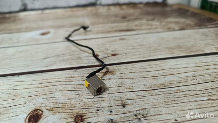 Разъем питания для ноутбуков Acer e1-522