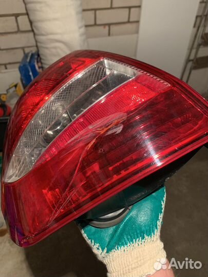 Фонарь задеий левый лада гранта