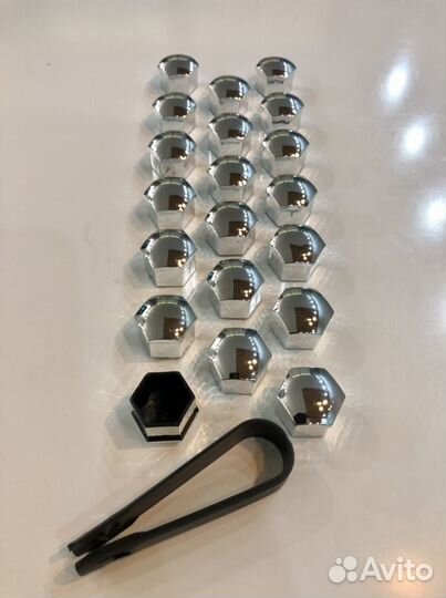 Колпачки на колесные болты 17 mm
