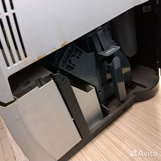 Кофемашина Royal classic Seaco под ремонт