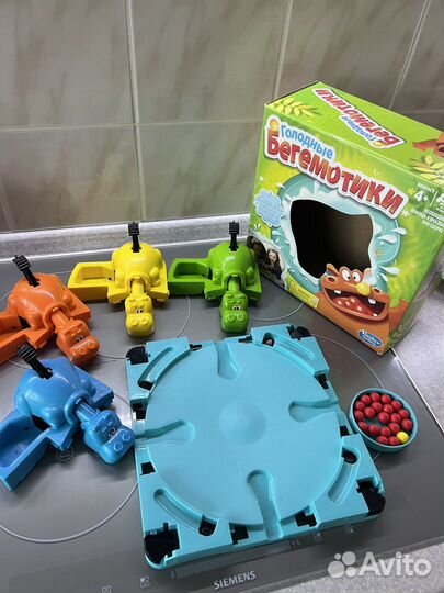 Голодные бегемотики Hasbro