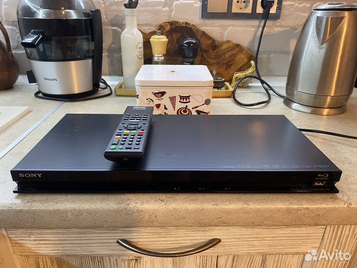 Sony BDP-S370 BLU-RAY disc/DVD player