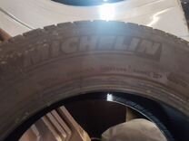 Michelin X Radial 235/65 R18 104S