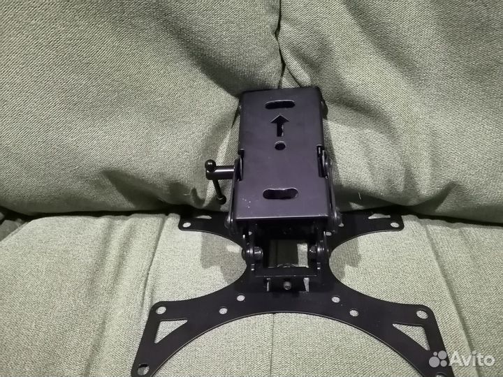 Кронштейн для тв