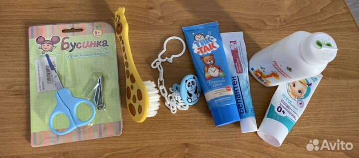 Детский набор,ножницы,расческа,крема