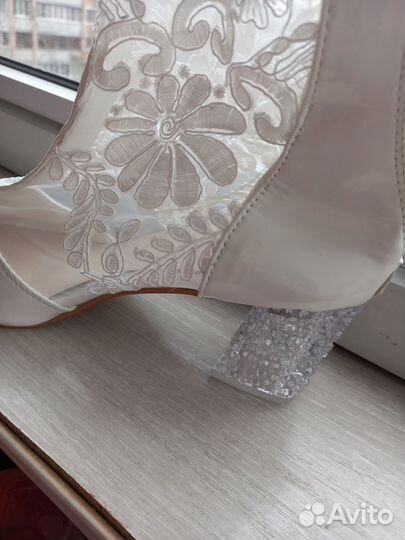 Ботинки нарядные