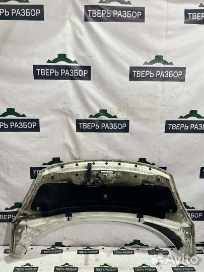 Капот Renault Scenic 3 2009-2012