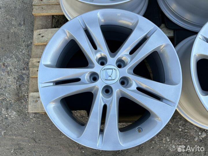 Оригинальные диски Honda Accord R18