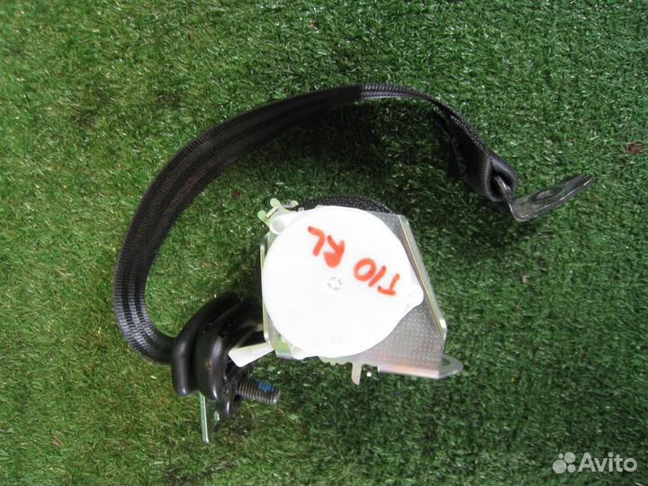 Ремень безопасности задний левый Ford Fiesta (CB1