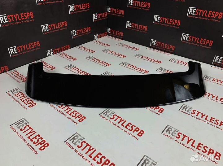 Спойлер на крышу Mitsubishi Outlander Черный