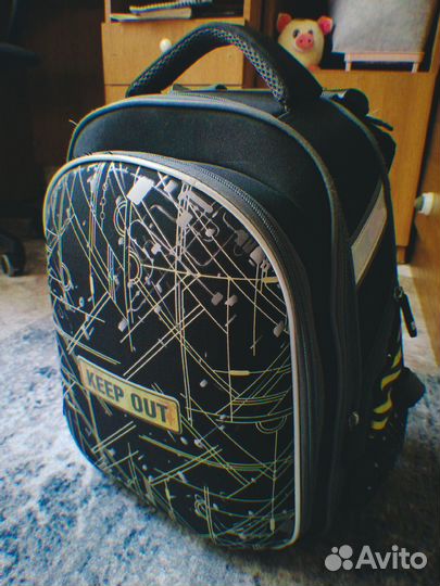 Продам школьный рюкзак