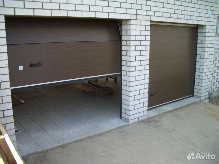 Ворота секционные Алютех