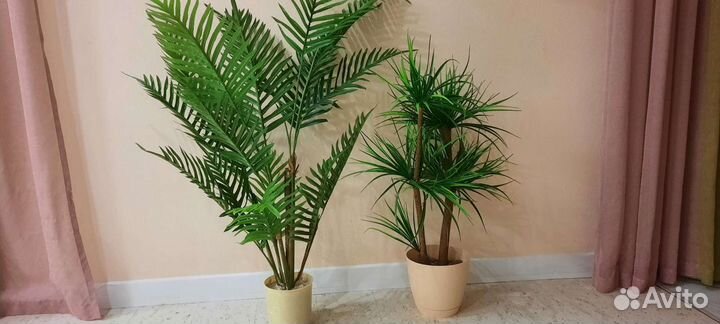 Искусственная пальма не отличить от настоящей