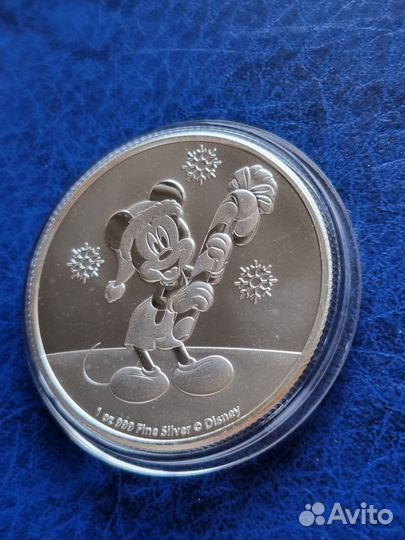 Монета Серебро Микки Маус Рождество 2020 Унция