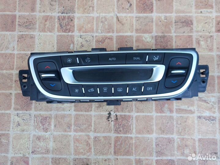 Блок управления климат контролем