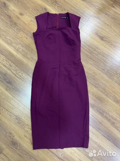 Платье офисное строгое футляр 44 M