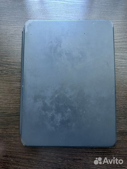 Apple smart keyboard folio 11