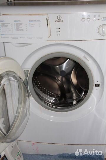 Стиральная машина автомат indesit