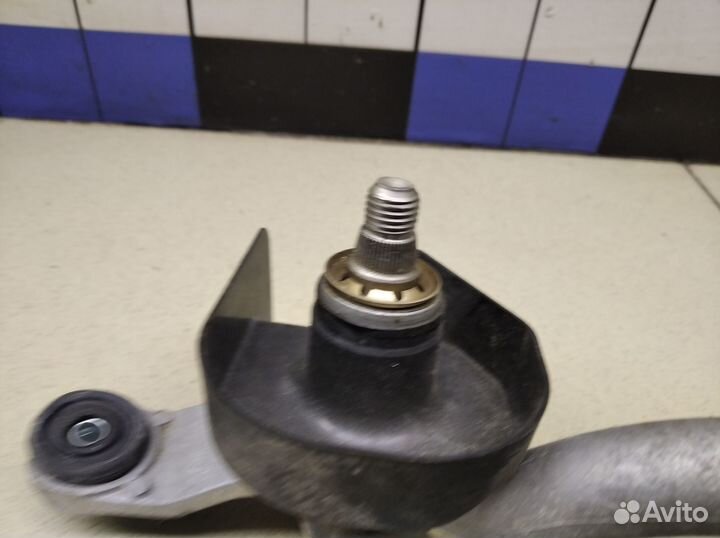 Трапеция стеклоочистителей Hi Lux 2015