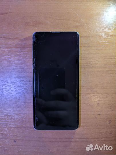 Samsung Galaxy S10, 8/128 ГБ