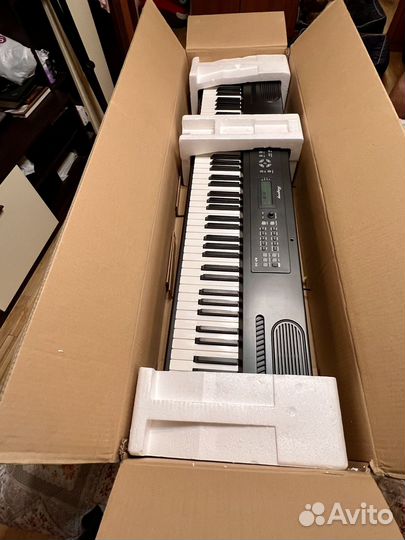 Цифровое пианино Ringway RP-30, 88 клавиш