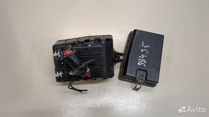 Блок предохранителей Ford Mondeo 2, 1997