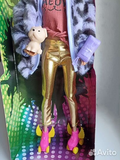 Кукла шарнирная типа Барби, София