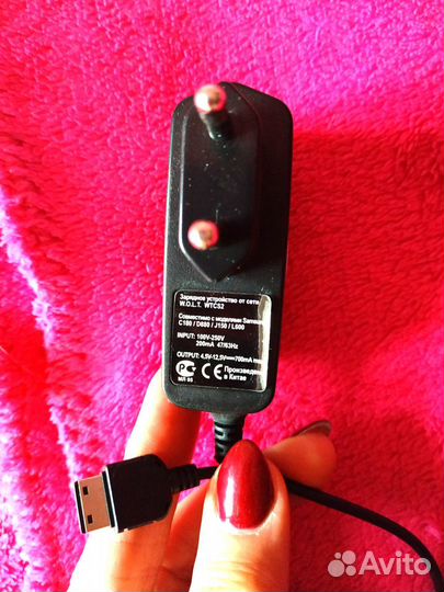 Зарядки для телефонов + автомобильные зарядки