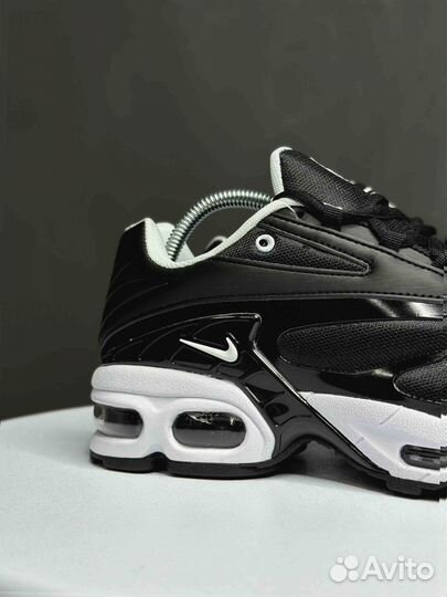 Кроссовки Nike Air Max Tn Plus black and white