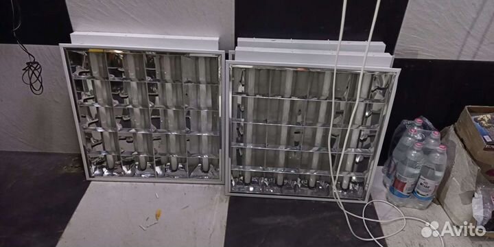 Светильник встраиваемый в армстронг