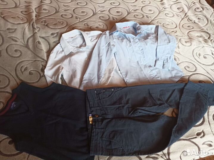 Рубашки,брюки,жилет (школьная форма)