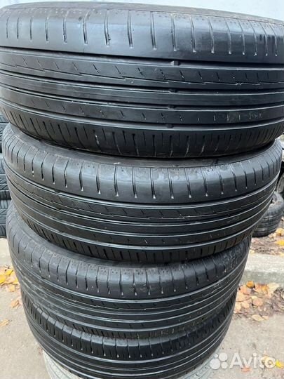 Yokohama BluEarth AE50 215/65 R17