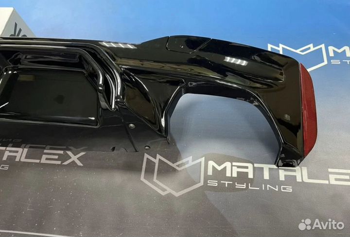 Диффузор BMW G30 стиль CS