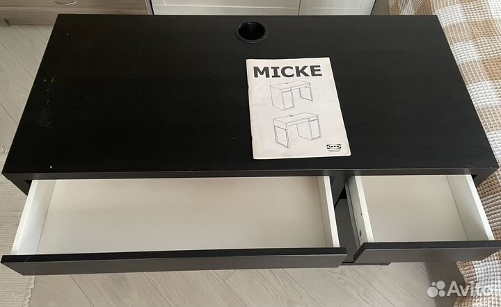 Письменный стол IKEA Micke оригинал