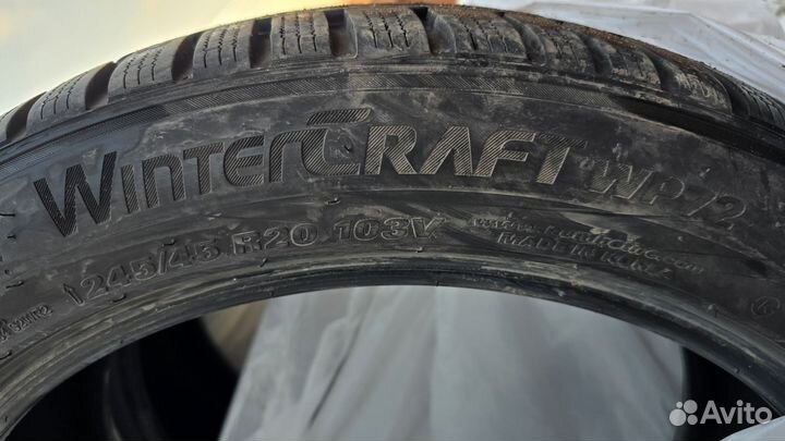 Kumho WinterCraft WP72 245/45 R20 103V