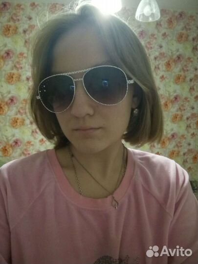 Солнцезащитные очки женские