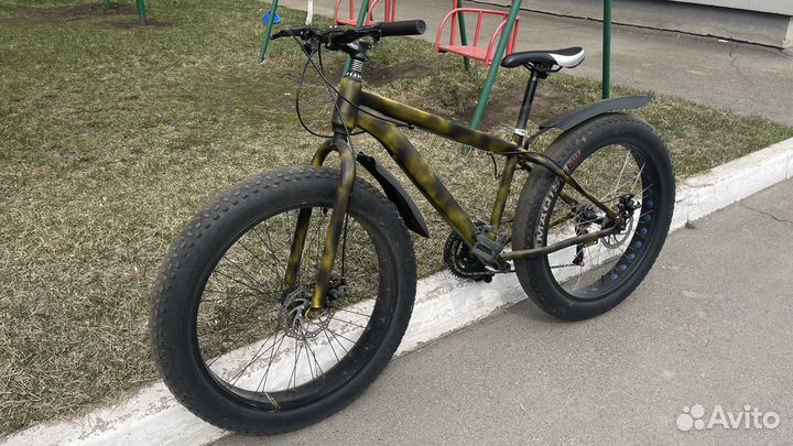 Горный велосипед фэтбайк