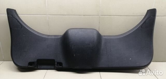 Обшивка двери багажника Kuga 2008-2012